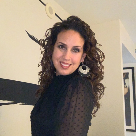 Meet your Posher, Meridith - Picture 1 of 1